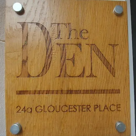 The Den, 2 Mins Chelt High Street, John Lewis Etc Apartment Cheltenham Exterior photo